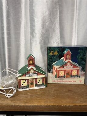Dickens Keepsake Porcelain Lighted School House Holiday Christmas Collectible